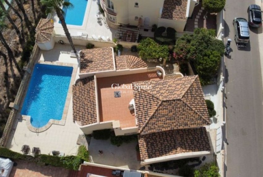 Wederverkoop - VILLA -
ORIHUELA COSTA - Costa Blanca