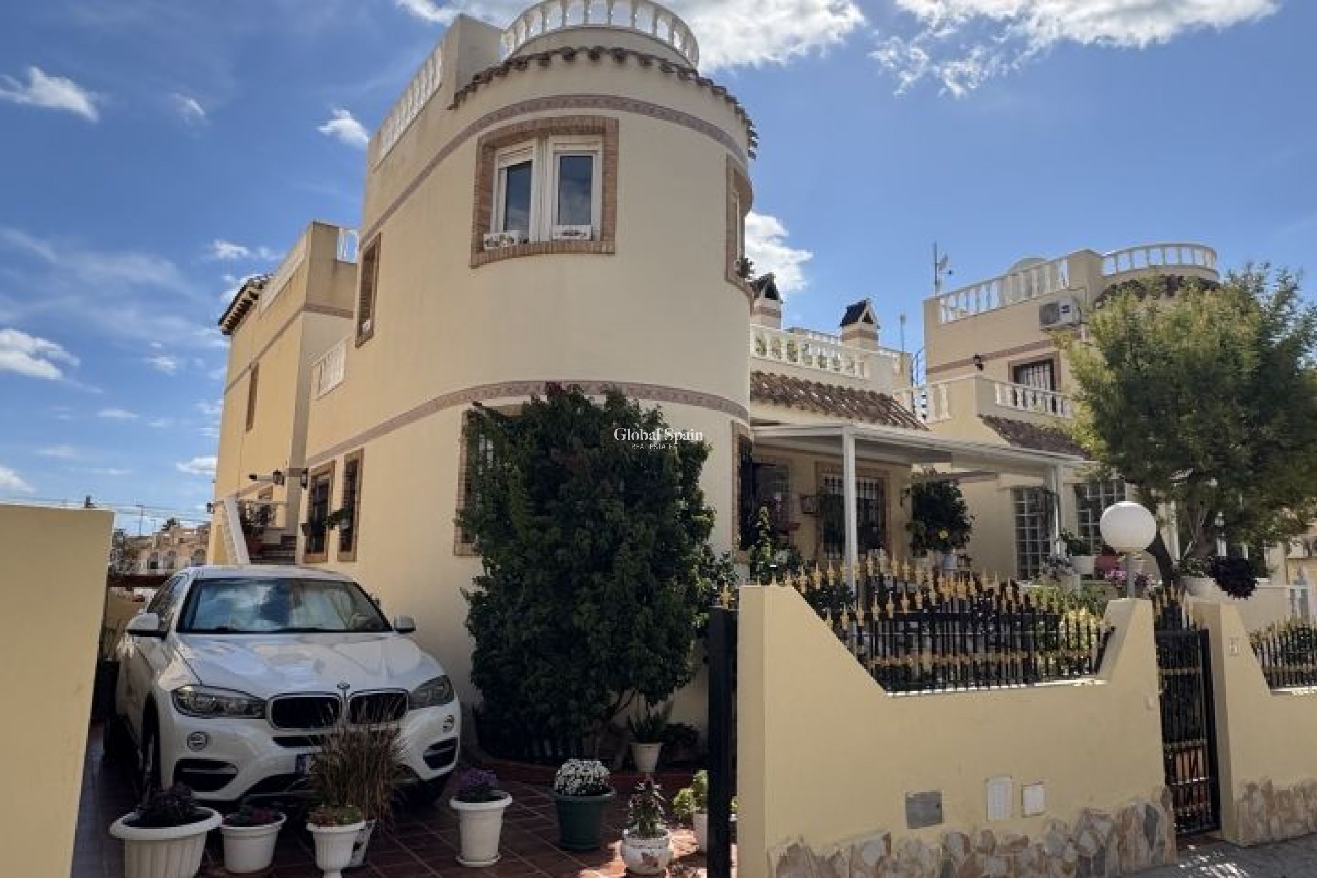 Wederverkoop - VILLA -
ORIHUELA COSTA - Costa Blanca