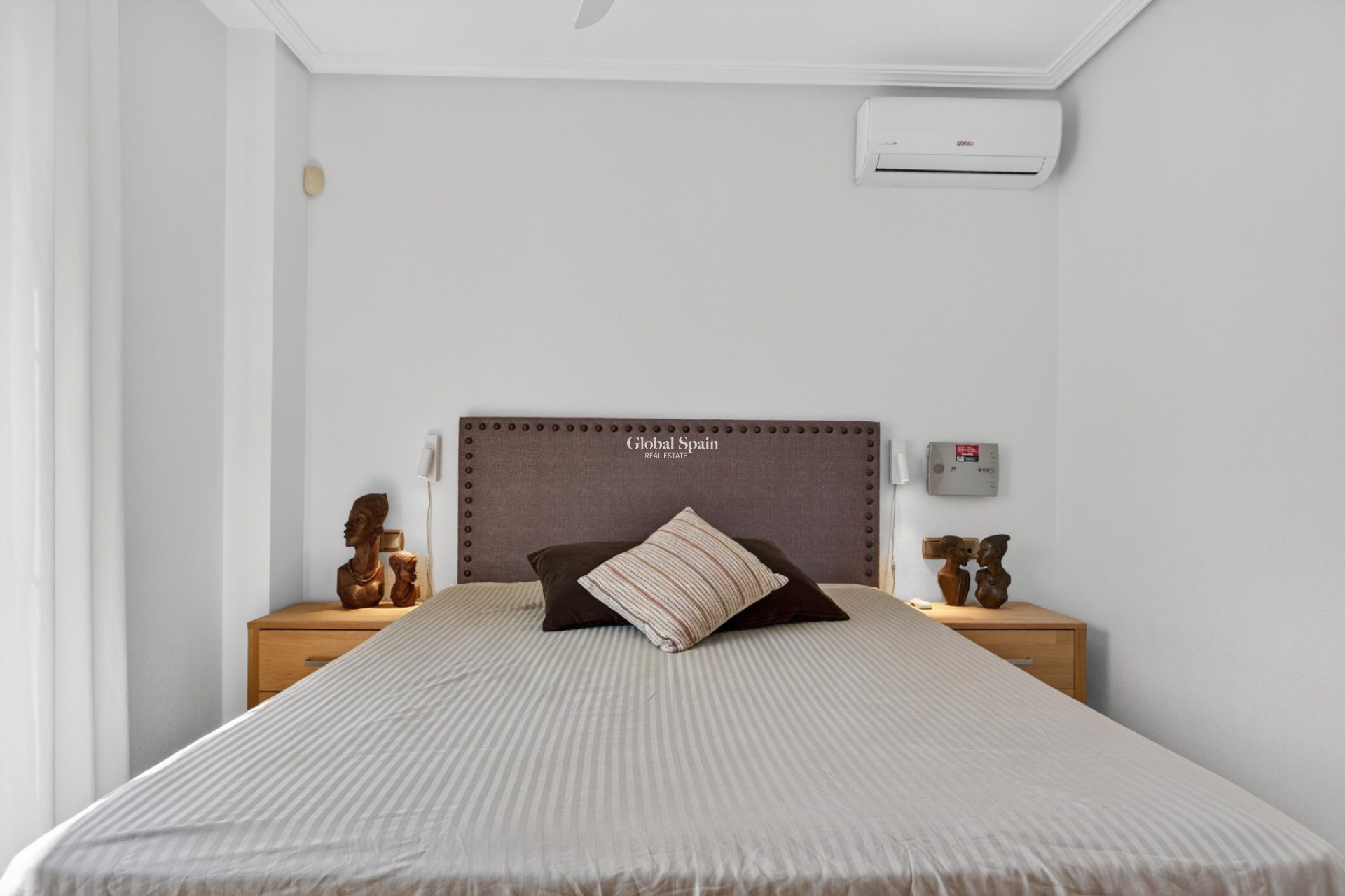 Wederverkoop - VILLA -
ORIHUELA COSTA - Costa Blanca