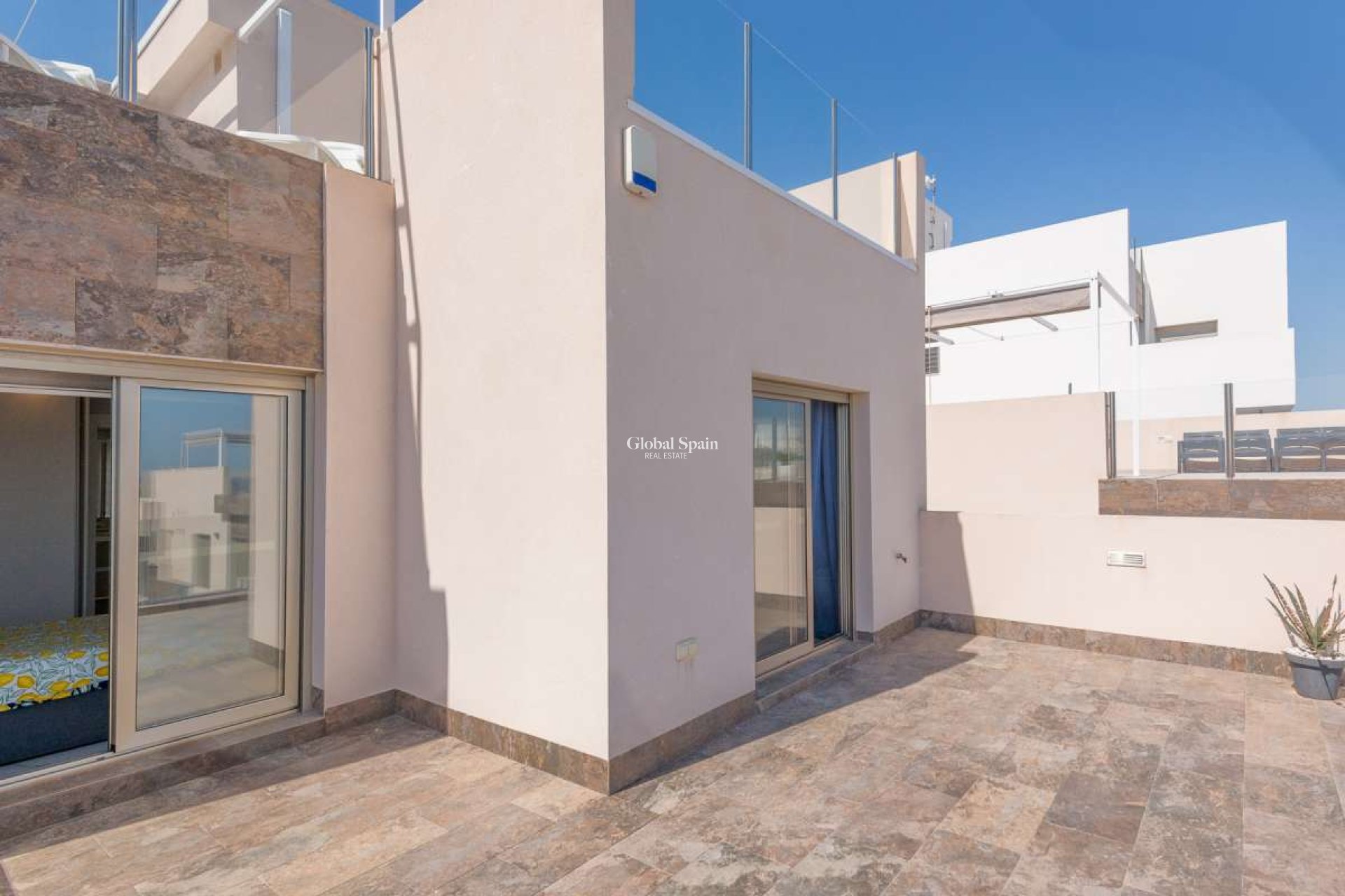Wederverkoop - VILLA -
ORIHUELA COSTA - Costa Blanca