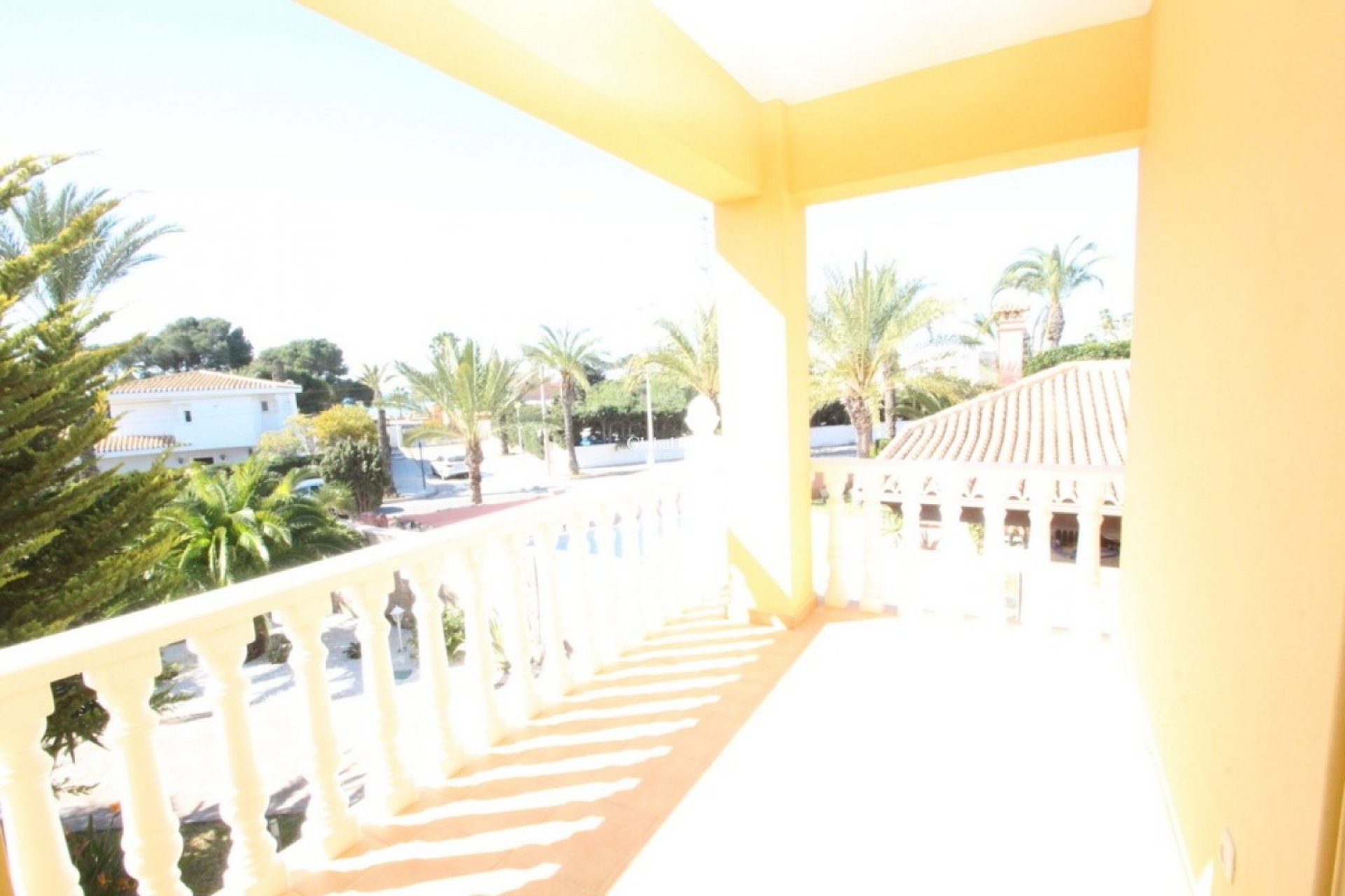 Wederverkoop - VILLA -
ORIHUELA COSTA - Costa Blanca