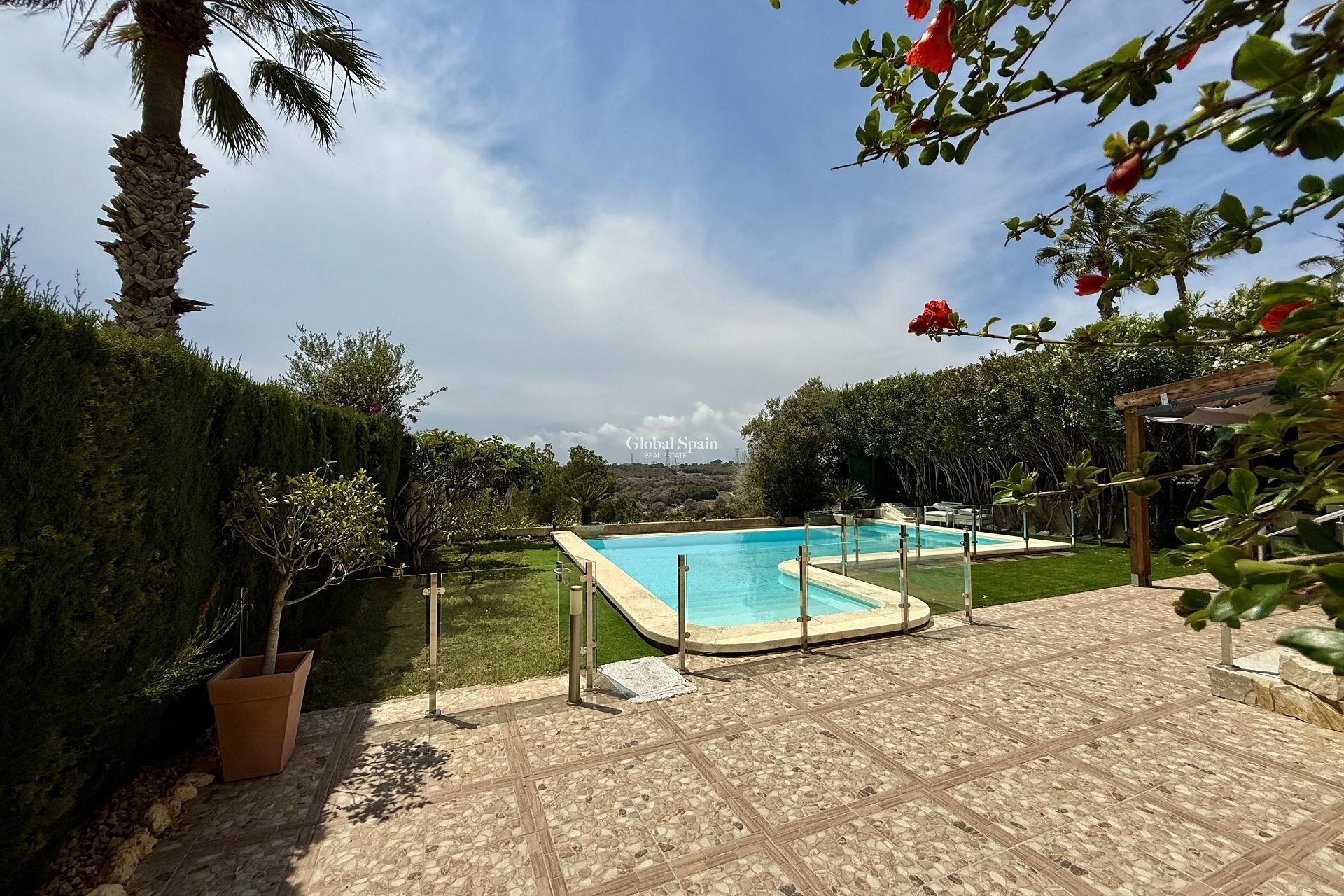 Wederverkoop - VILLA -
ORIHUELA COSTA - Costa Blanca