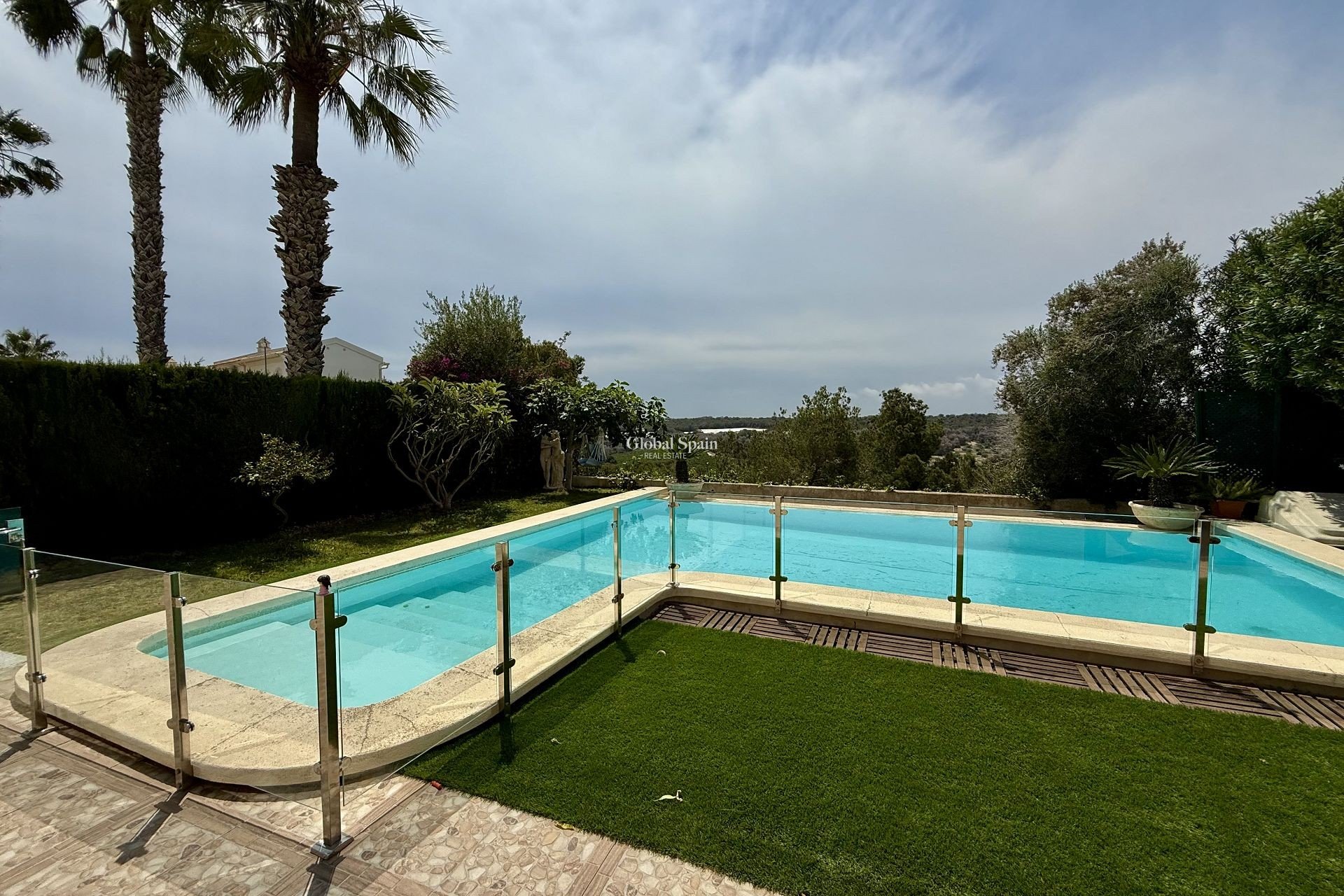 Wederverkoop - VILLA -
ORIHUELA COSTA - Costa Blanca