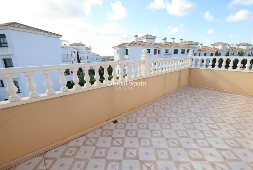 Wederverkoop - VILLA -
ORIHUELA COSTA - Costa Blanca