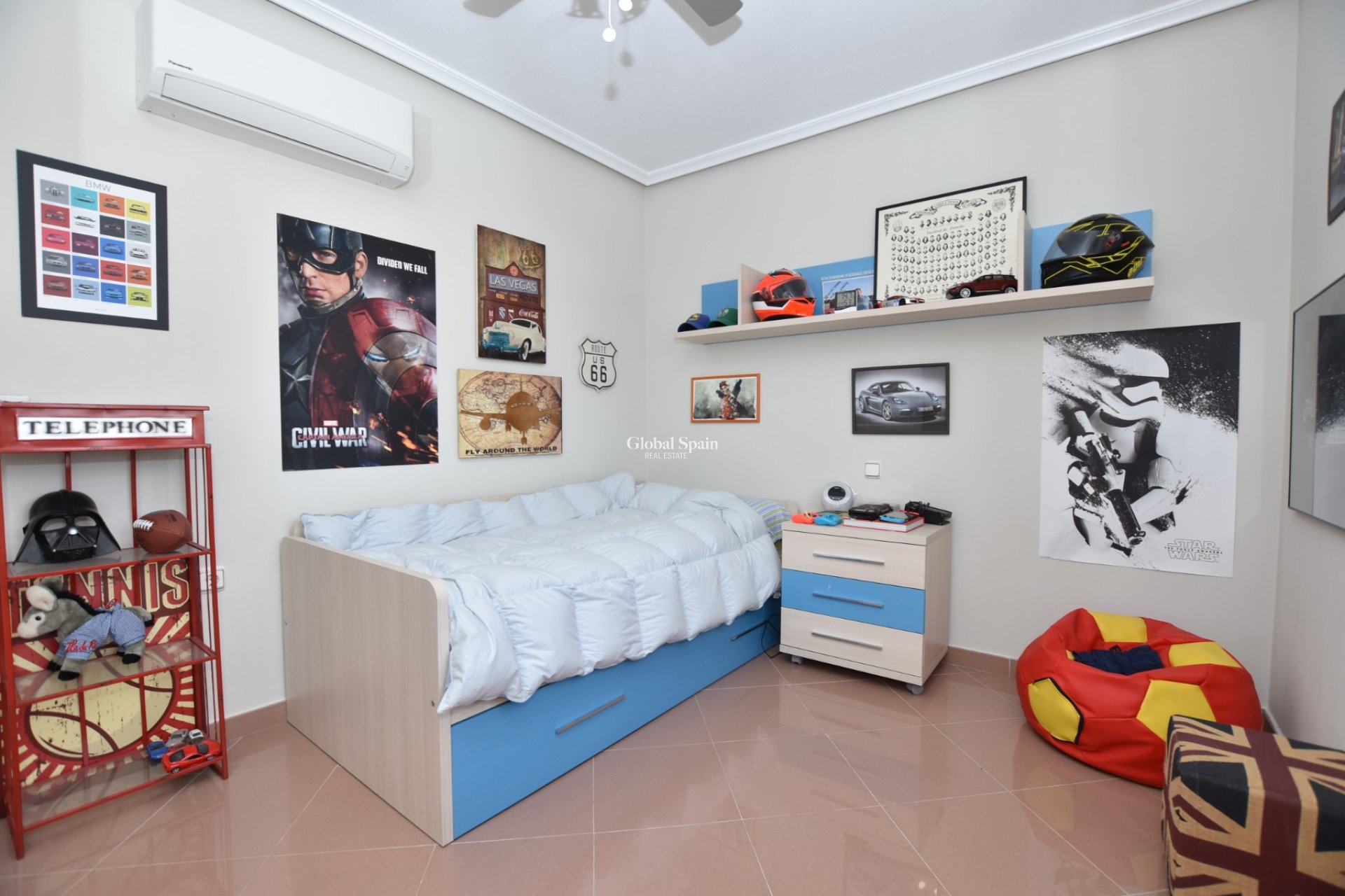 Wederverkoop - VILLA -
ORIHUELA COSTA - Costa Blanca