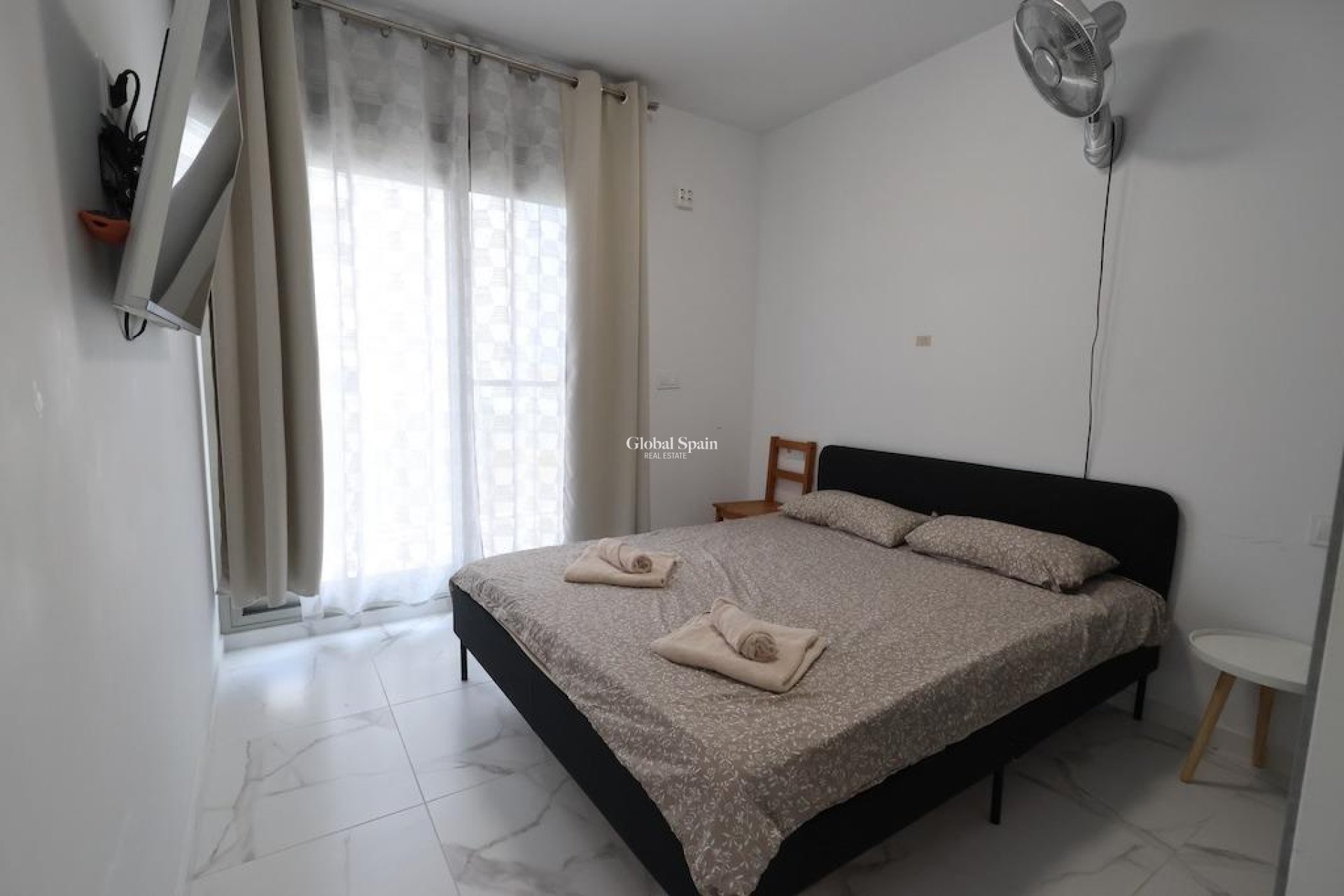 Wederverkoop - VILLA -
ORIHUELA COSTA - Costa Blanca
