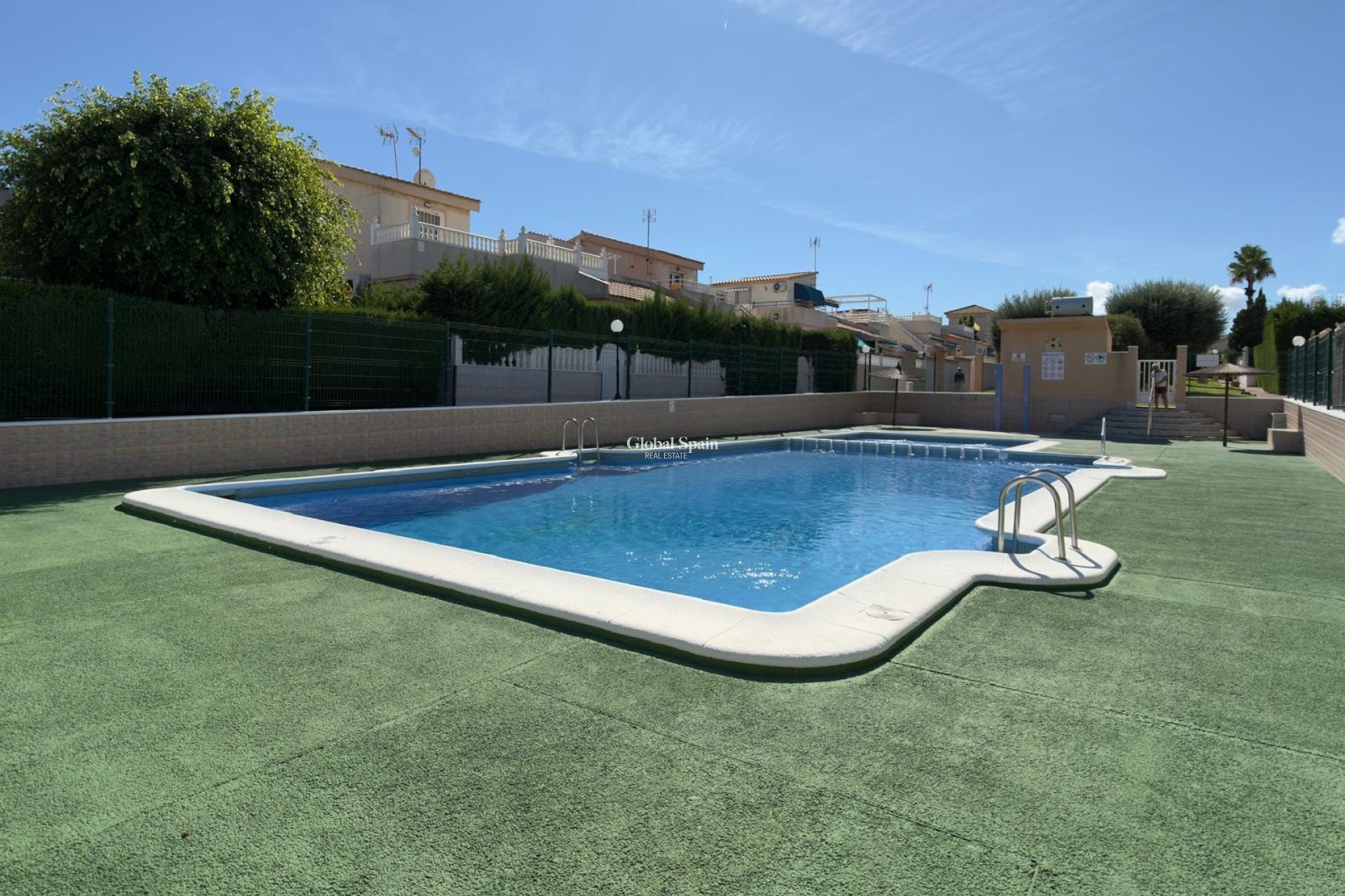 Wederverkoop - VILLA -
ORIHUELA COSTA - Costa Blanca