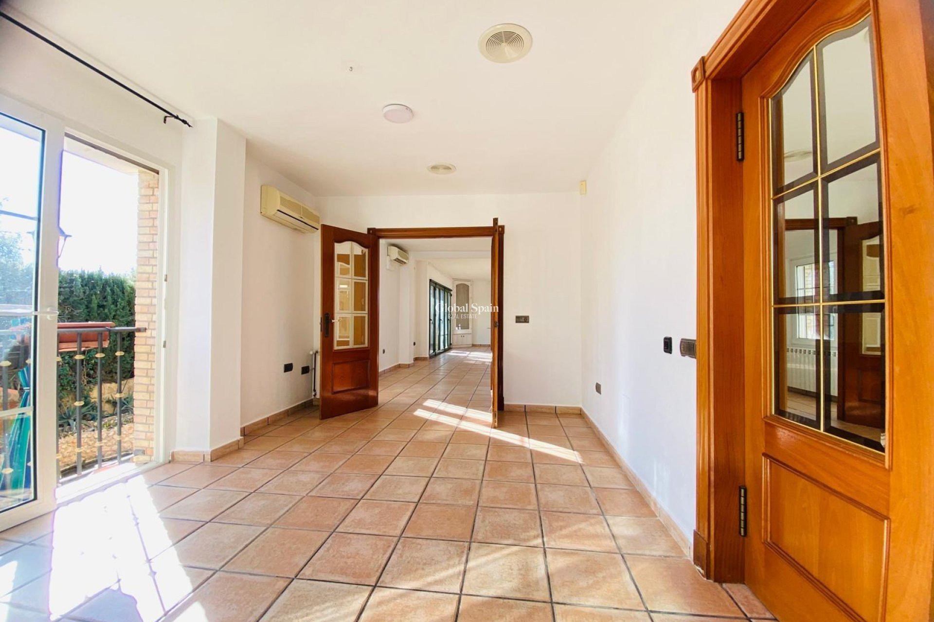 Wederverkoop - VILLA -
ORIHUELA COSTA - La Florida