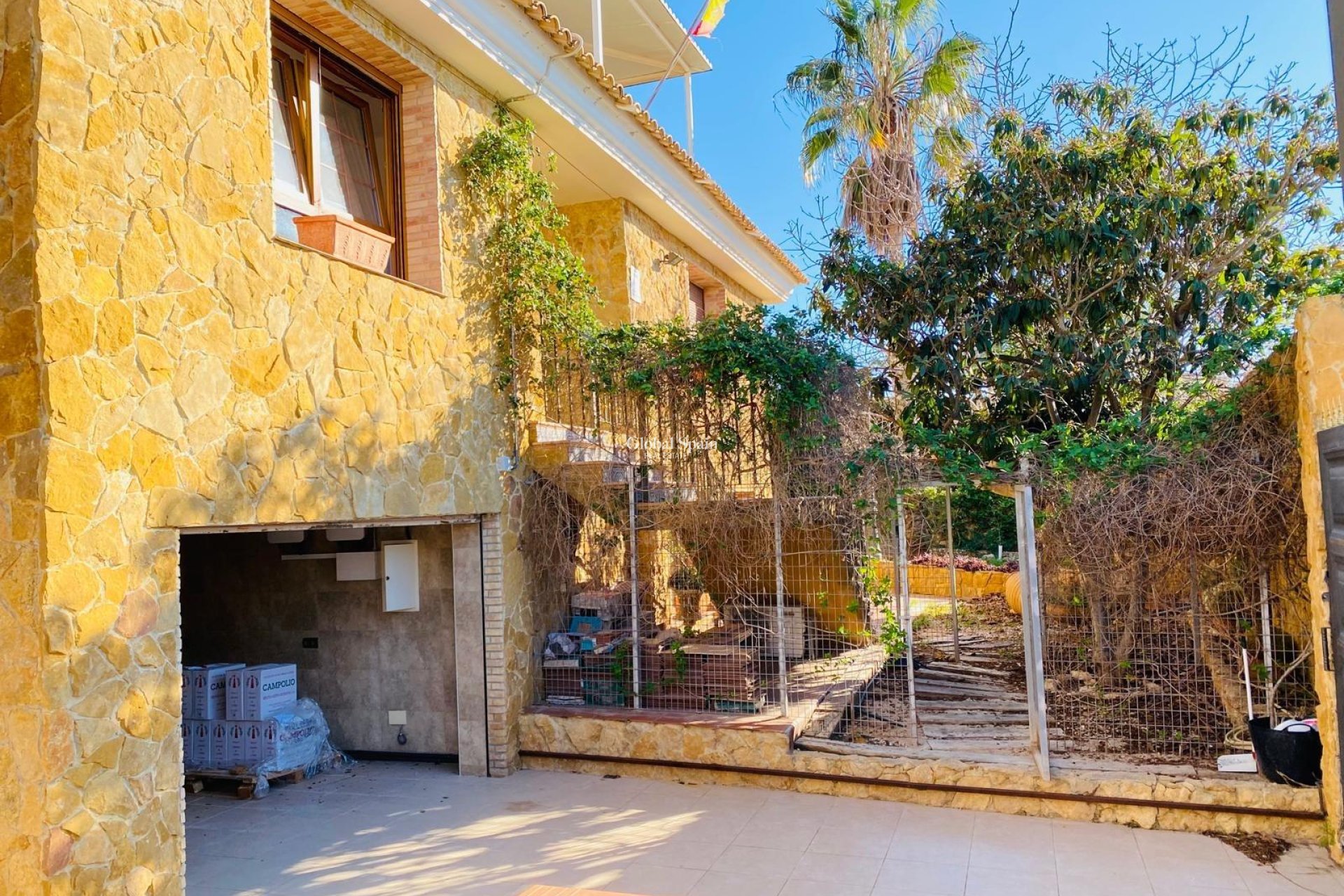 Wederverkoop - VILLA -
ORIHUELA COSTA - La Florida