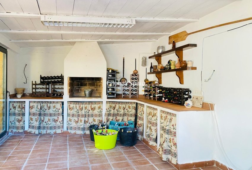 Wederverkoop - VILLA -
ORIHUELA COSTA - La Florida