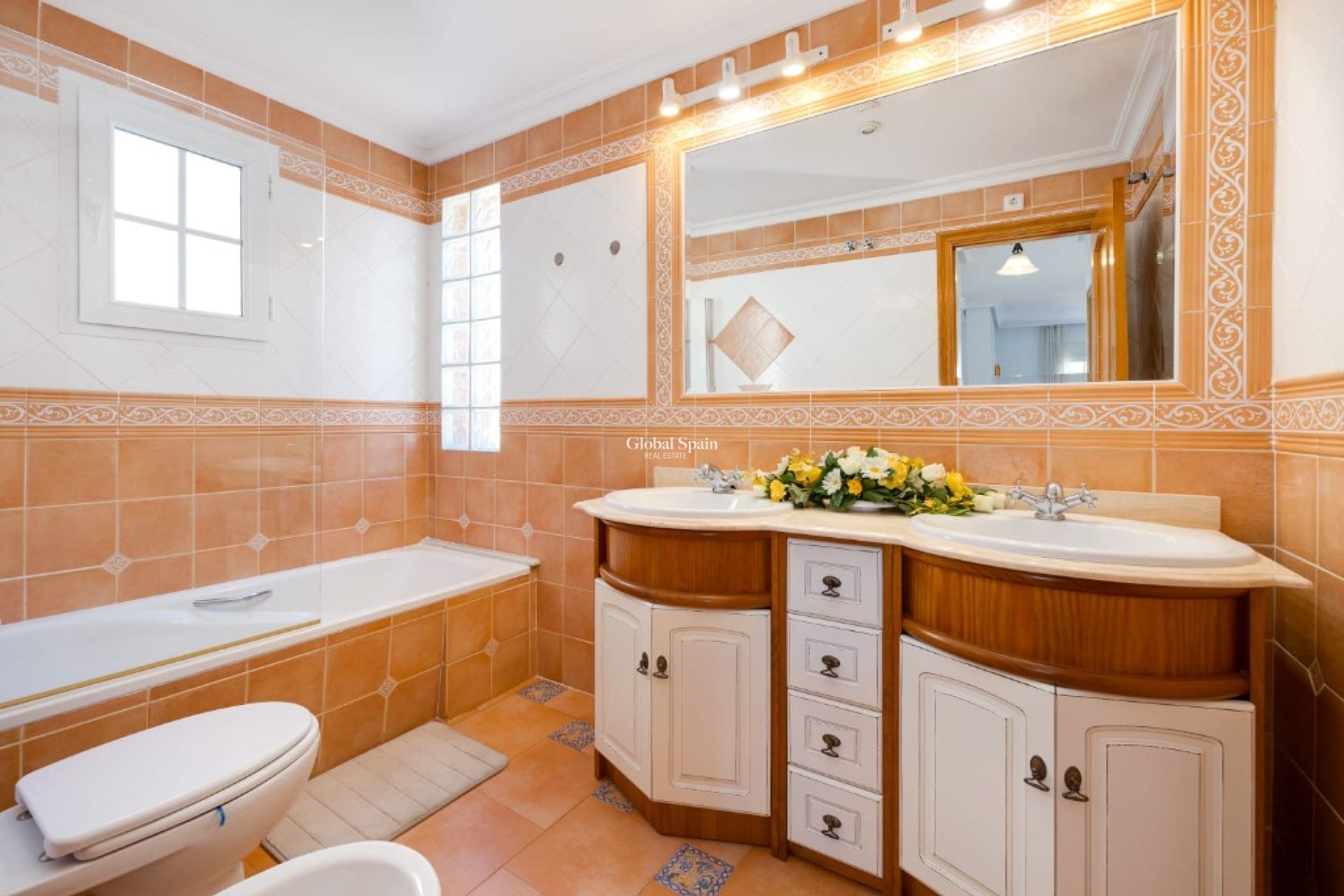 Wederverkoop - Villa -
ORIHUELA COSTA - La Zenia