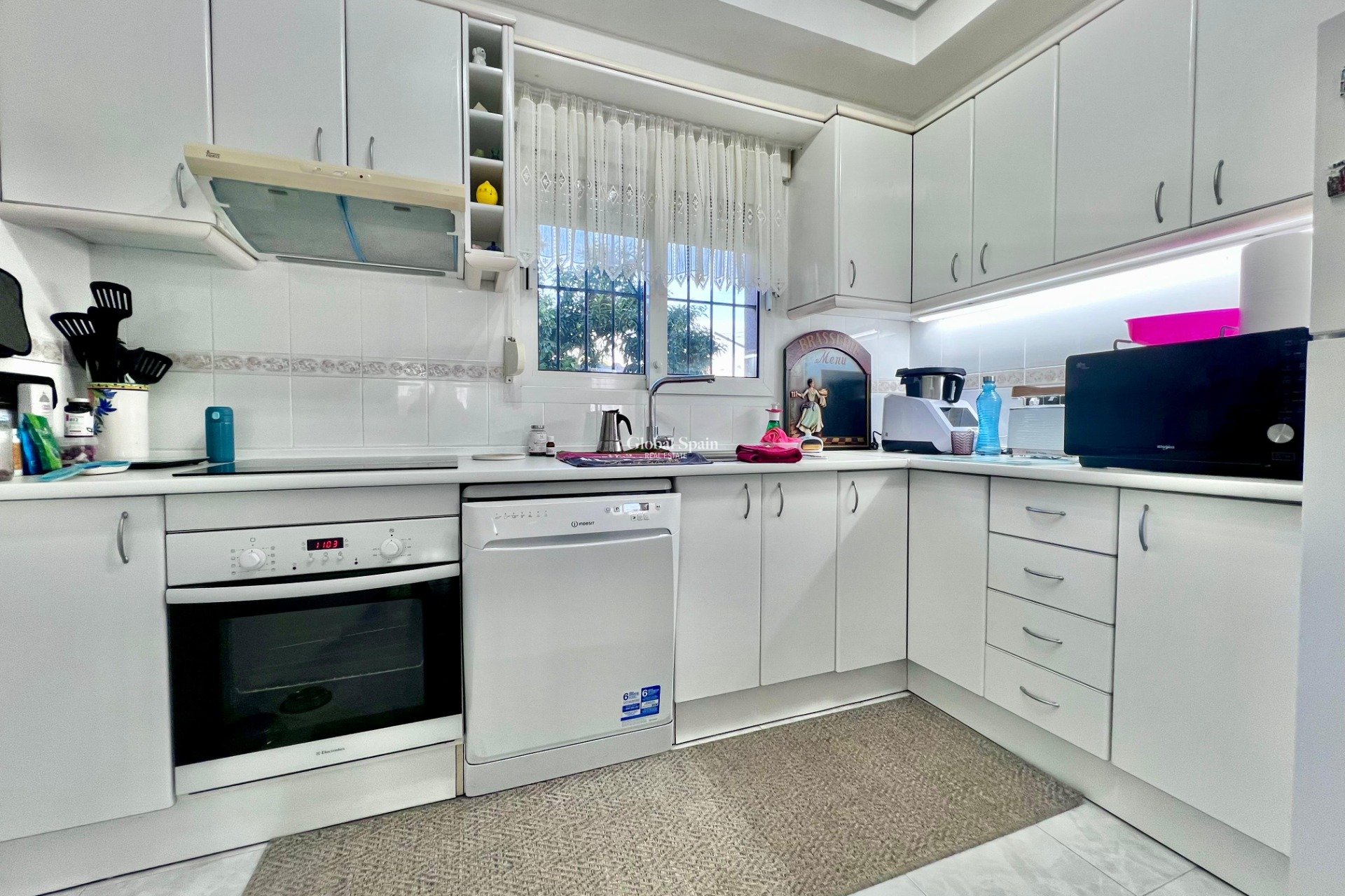 Wederverkoop - VILLA -
ORIHUELA COSTA - La Zenia