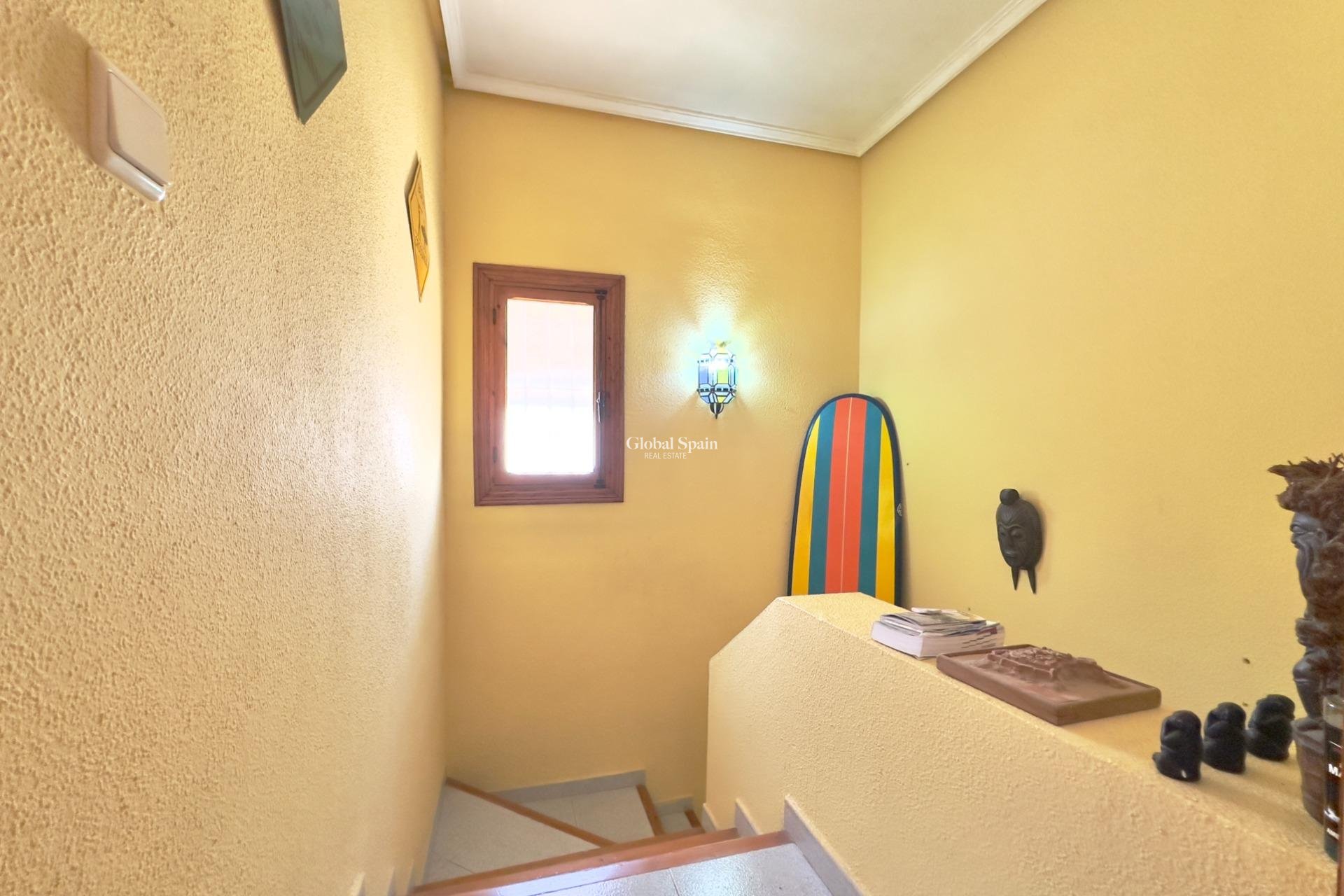 Wederverkoop - VILLA -
ORIHUELA COSTA - La Zenia