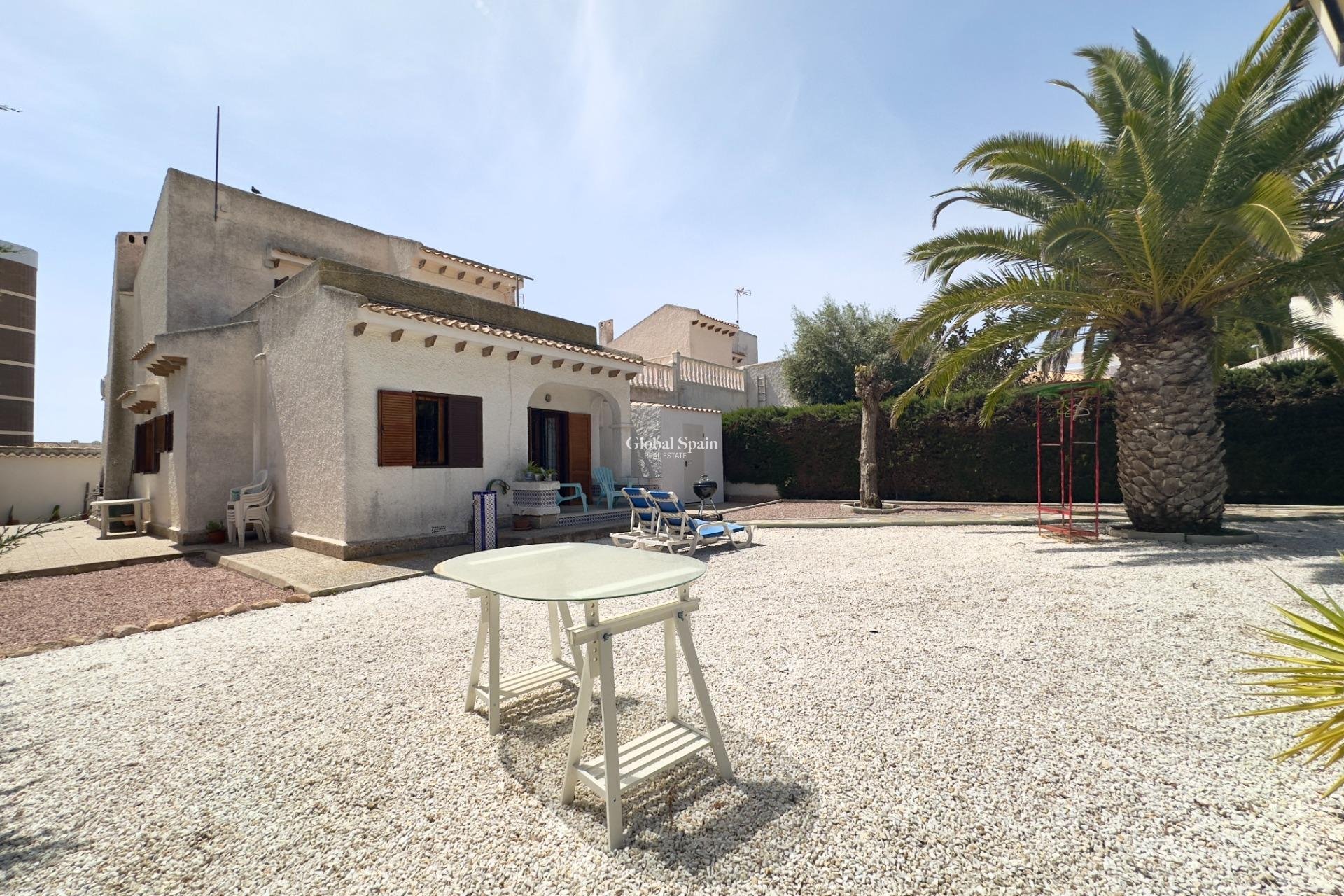 Wederverkoop - VILLA -
ORIHUELA COSTA - La Zenia