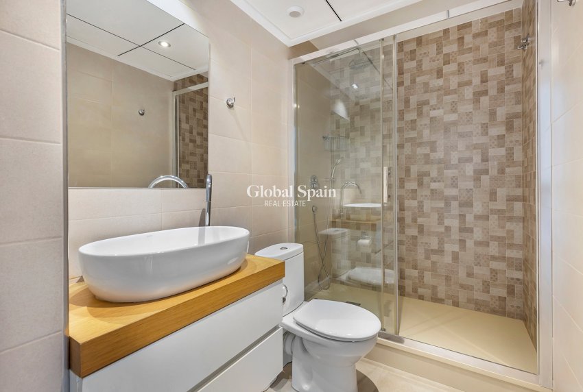 Wederverkoop - Villa -
ORIHUELA COSTA - La Zenia