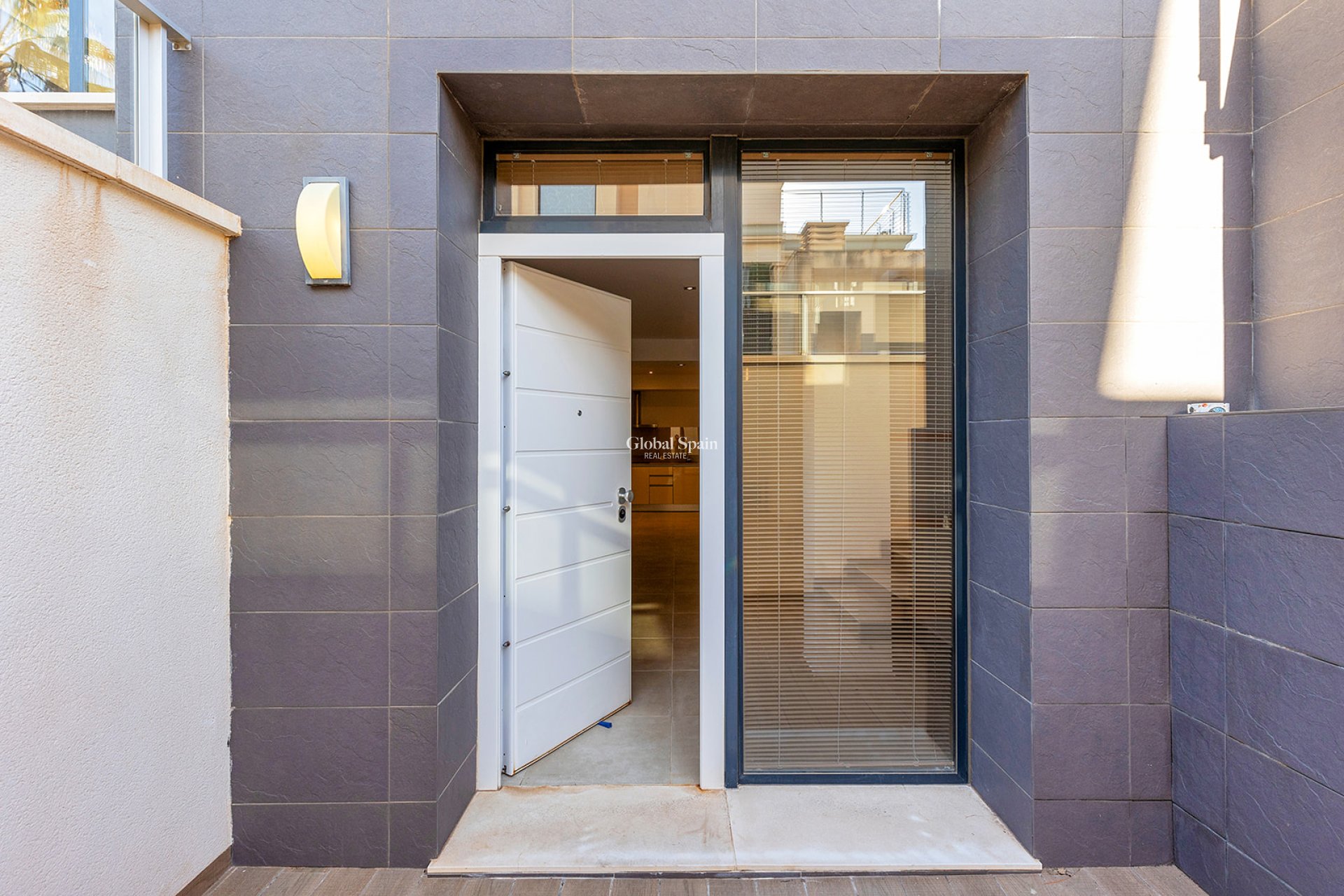 Wederverkoop - Villa -
ORIHUELA COSTA - La Zenia