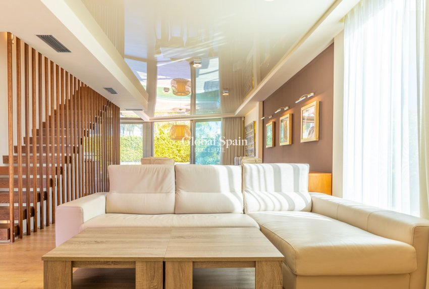 Wederverkoop - Villa -
ORIHUELA COSTA - La Zenia