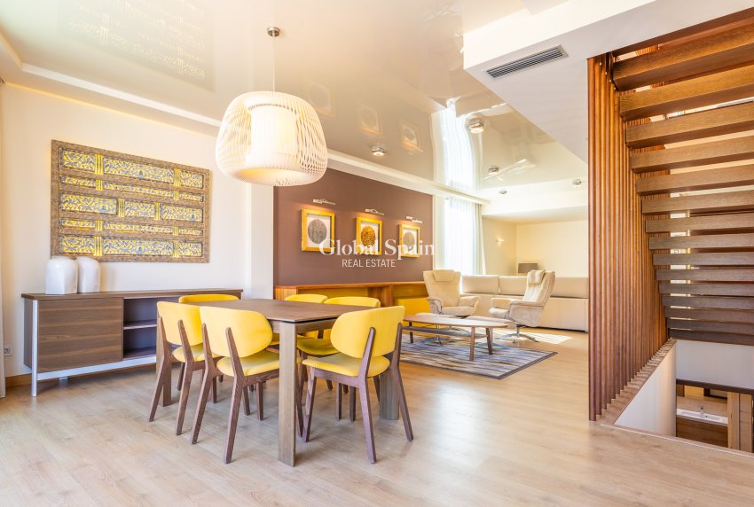 Wederverkoop - Villa -
ORIHUELA COSTA - La Zenia