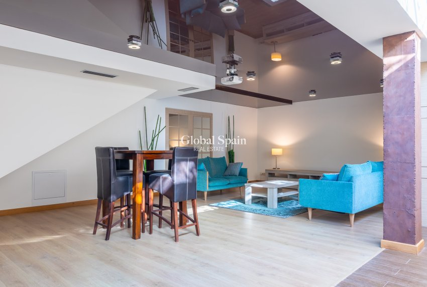 Wederverkoop - Villa -
ORIHUELA COSTA - La Zenia