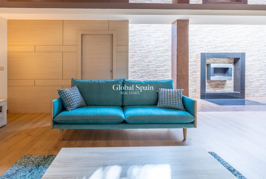 Wederverkoop - Villa -
ORIHUELA COSTA - La Zenia