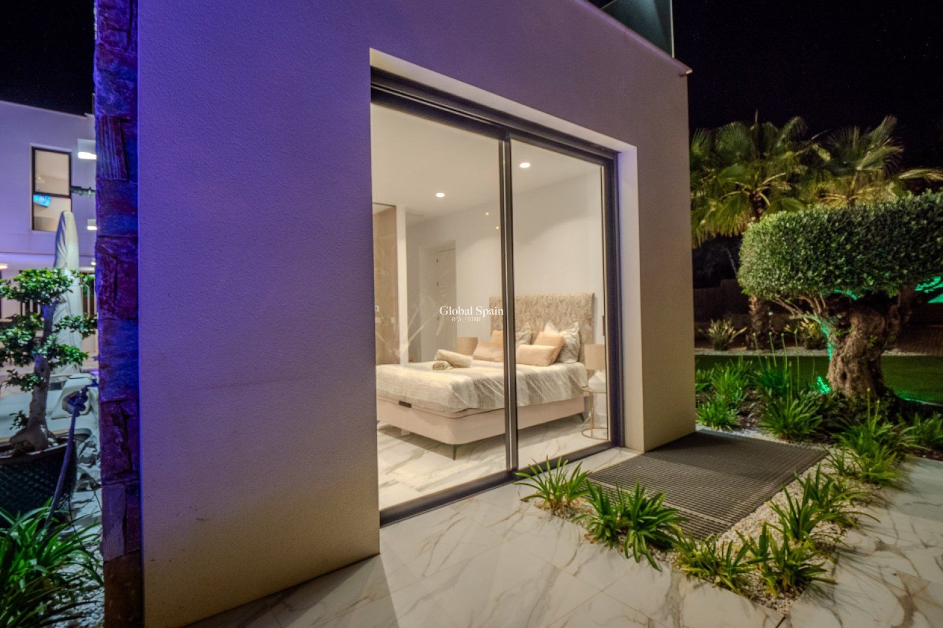 Wederverkoop - Villa -
ORIHUELA COSTA - Las Colinas Golf