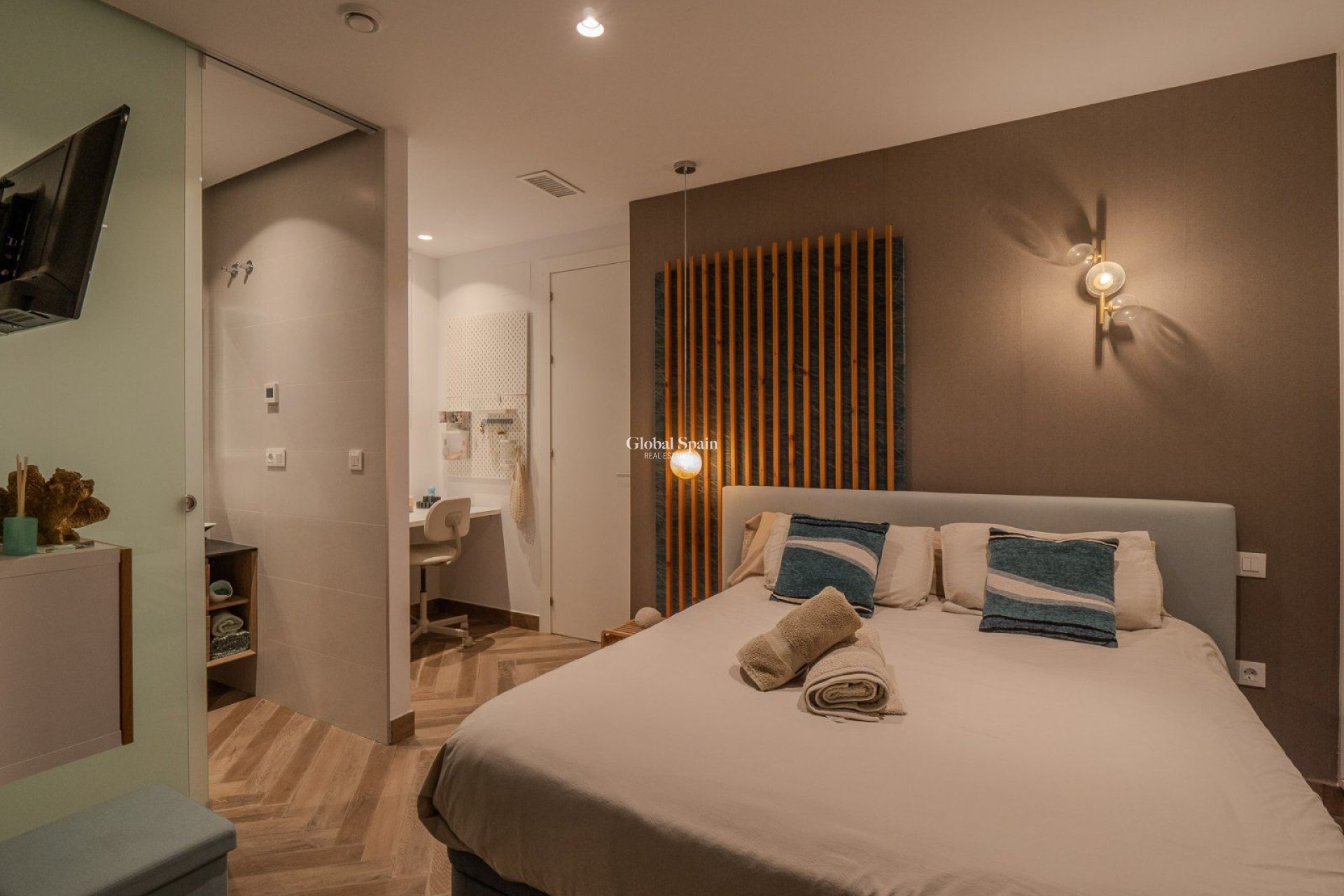 Wederverkoop - Villa -
ORIHUELA COSTA - Las Colinas Golf