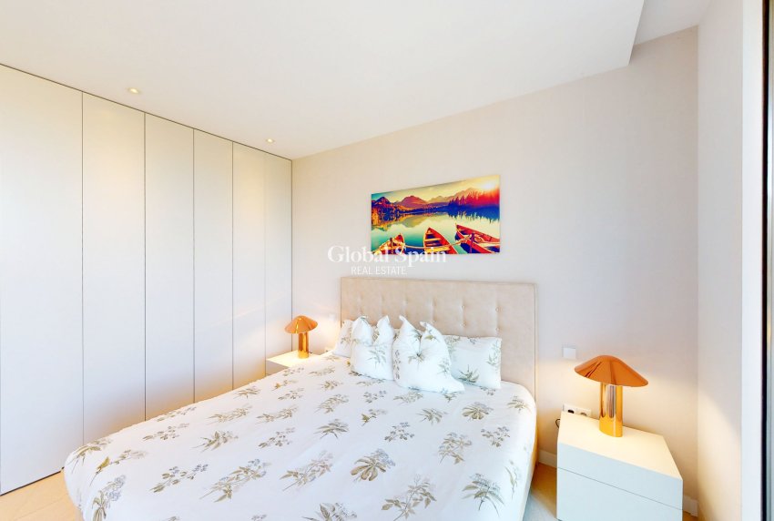 Wederverkoop - Villa -
ORIHUELA COSTA - Las Colinas Golf