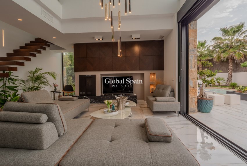 Wederverkoop - Villa -
ORIHUELA COSTA - Las Colinas Golf