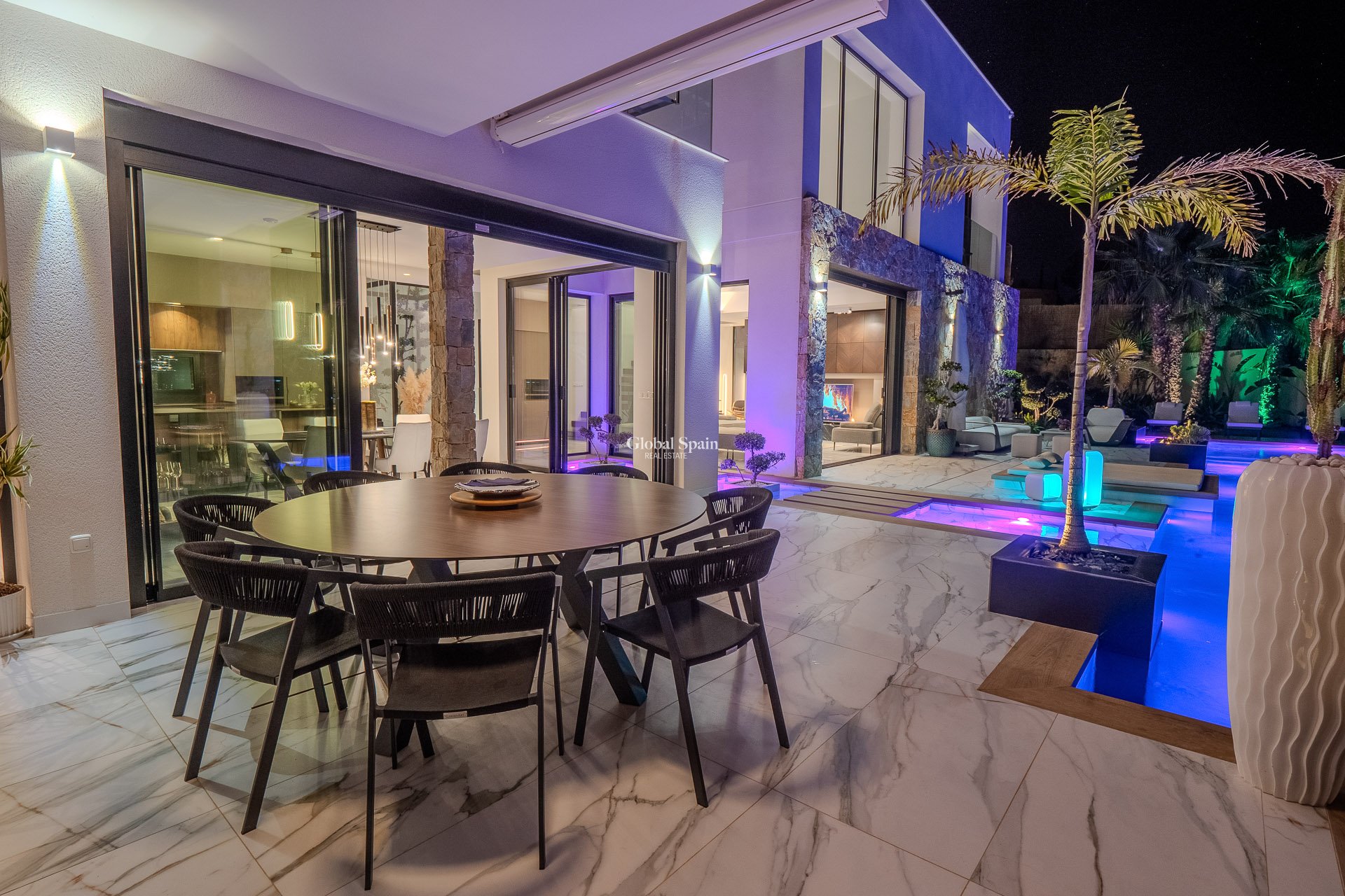 Wederverkoop - Villa -
ORIHUELA COSTA - Las Colinas Golf