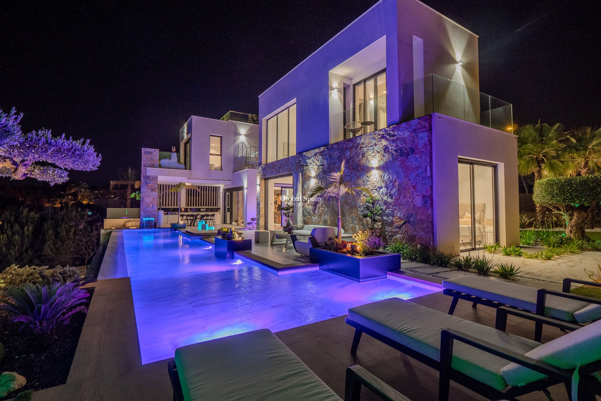 Wederverkoop - Villa -
ORIHUELA COSTA - Las Colinas Golf