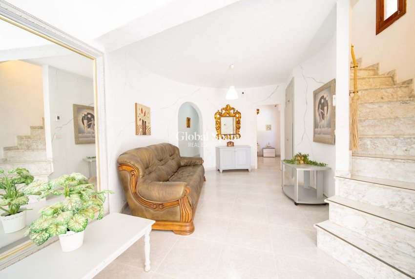 Wederverkoop - Villa -
ORIHUELA COSTA - Las Filipinas