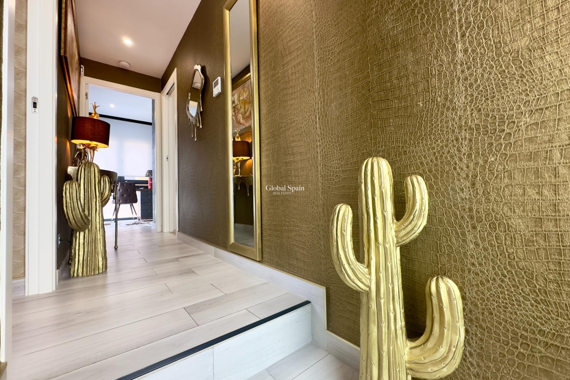 Wederverkoop - VILLA -
ORIHUELA COSTA - Lomas de Cabo Roig