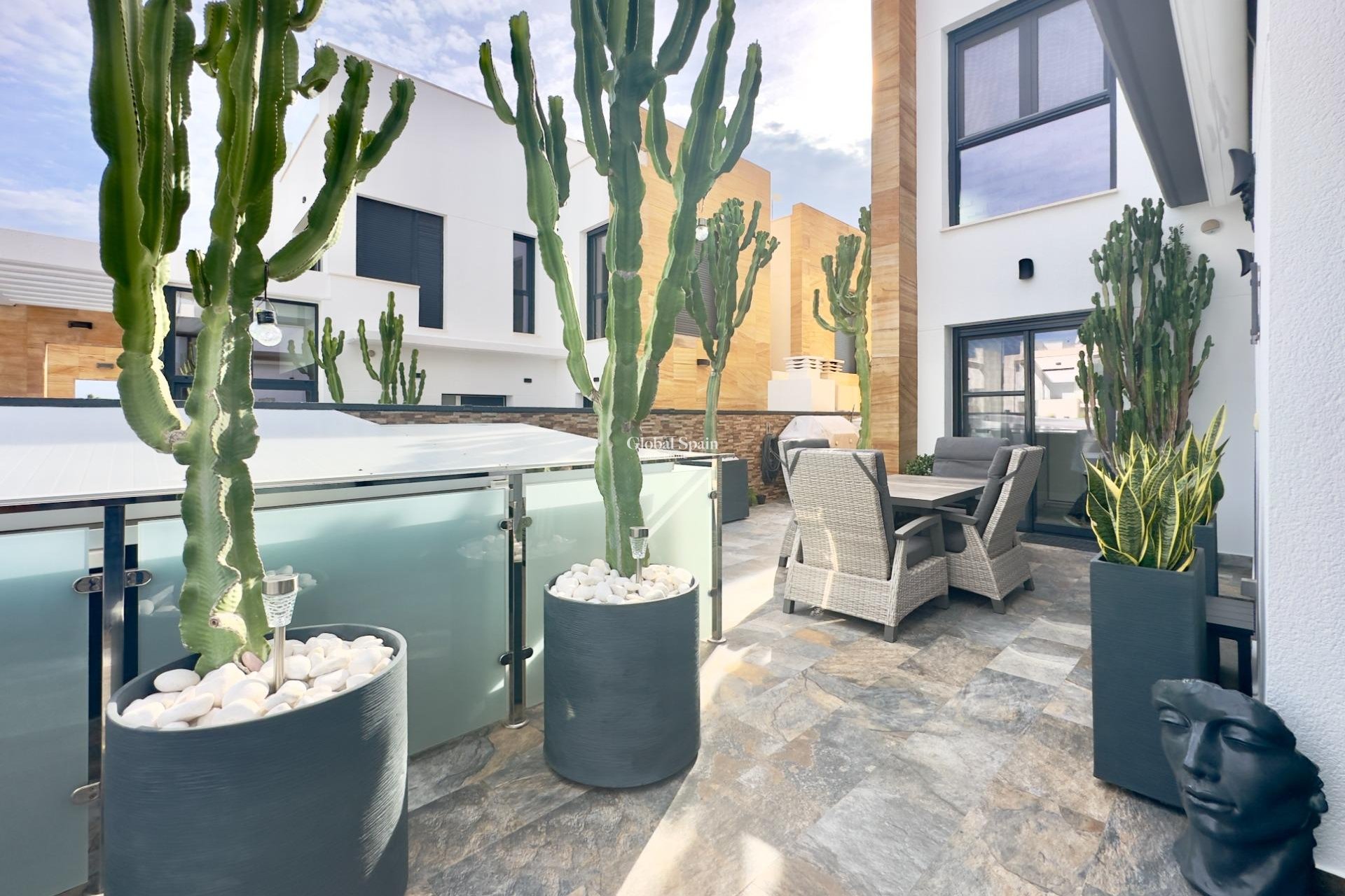 Wederverkoop - VILLA -
ORIHUELA COSTA - Lomas de Cabo Roig