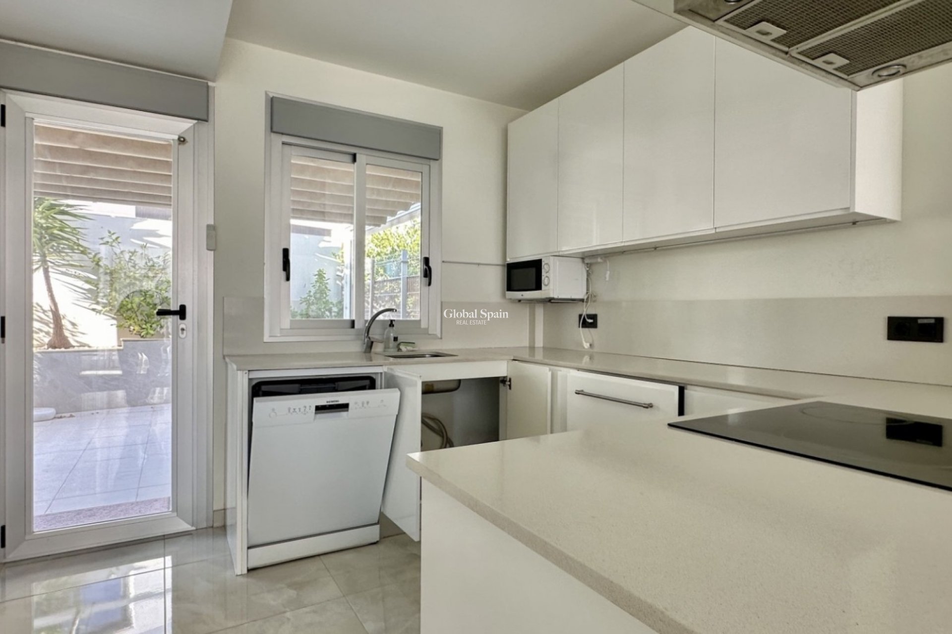 Wederverkoop - VILLA -
ORIHUELA COSTA - Lomas de Cabo Roig