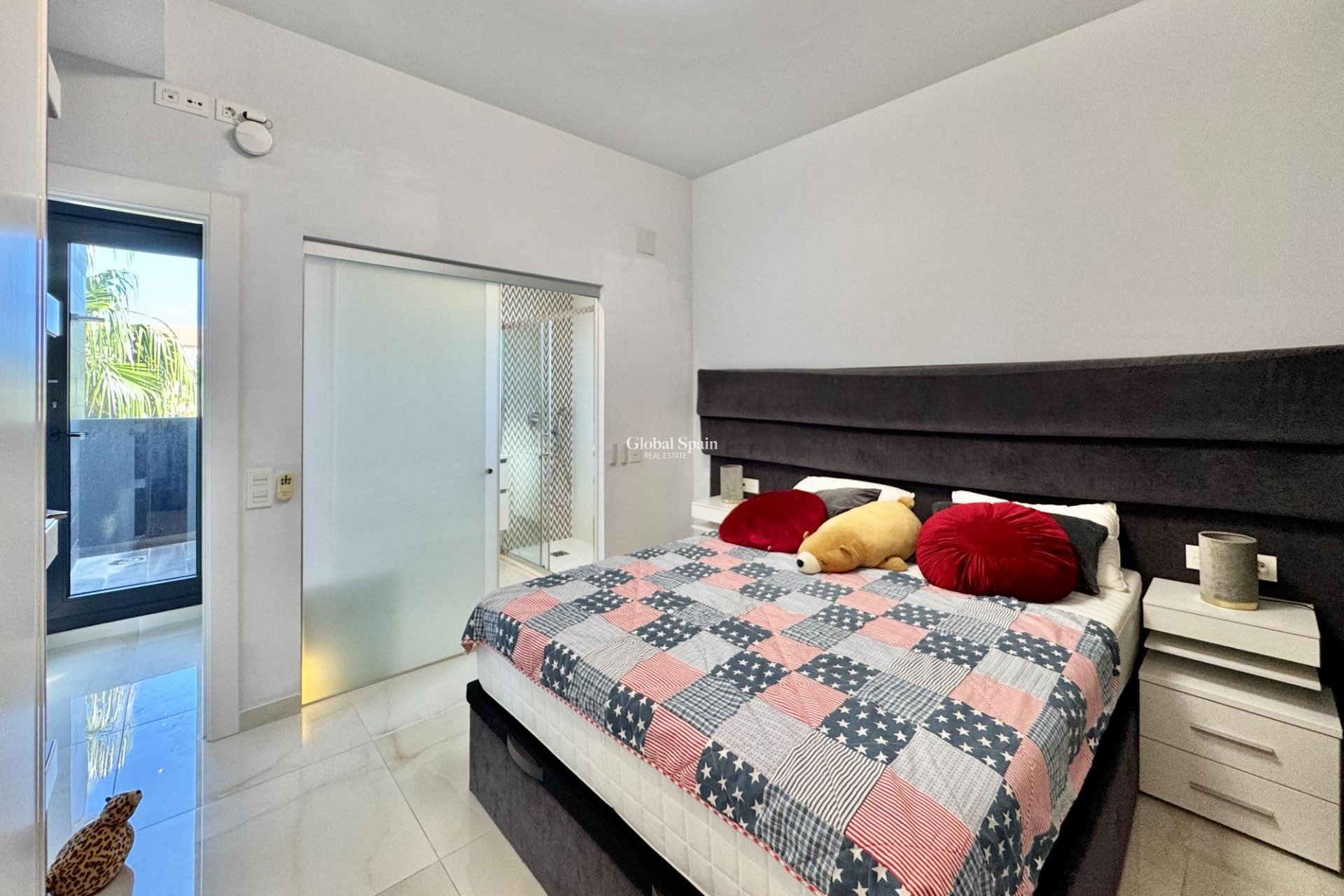 Wederverkoop - VILLA -
ORIHUELA COSTA - Lomas de Cabo Roig