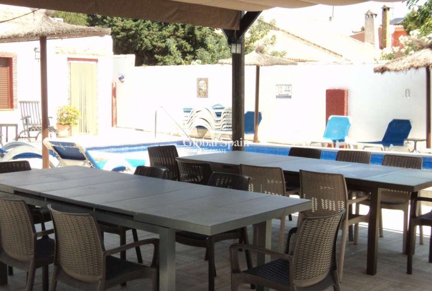 Wederverkoop - Villa -
ORIHUELA COSTA - Lomas de Cabo Roig