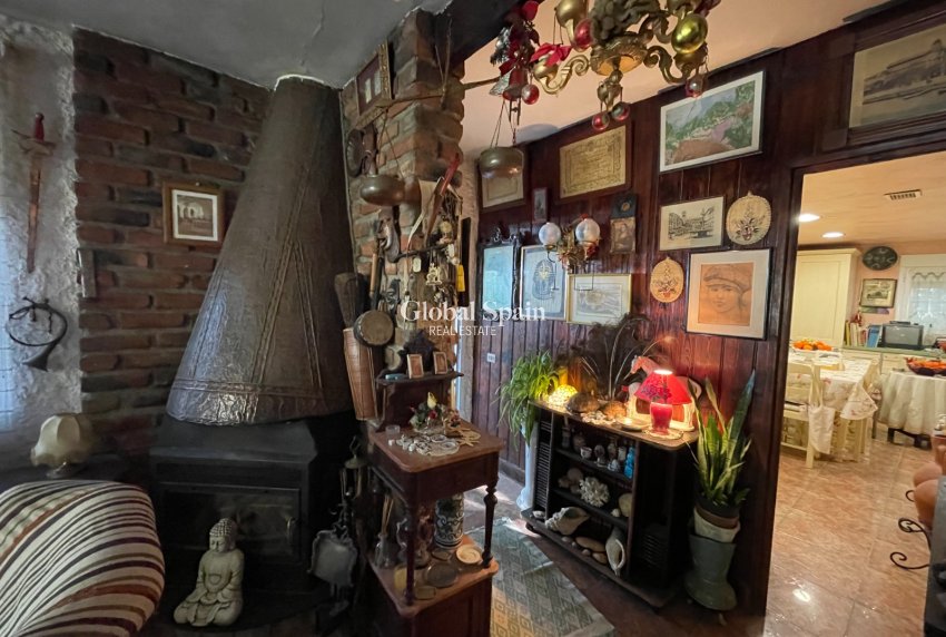 Wederverkoop - Villa -
ORIHUELA COSTA - Lomas de Cabo Roig