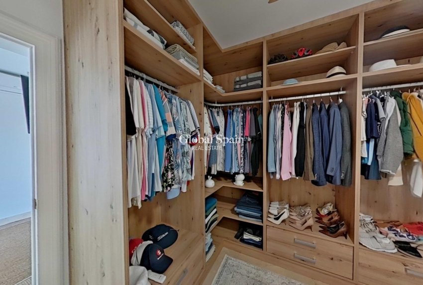 Wederverkoop - VILLA -
ORIHUELA COSTA - Lomas de Campoamor-Las Ramblas