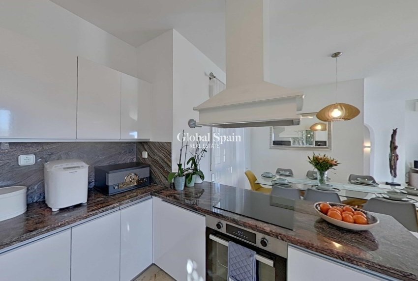 Wederverkoop - VILLA -
ORIHUELA COSTA - Lomas de Campoamor-Las Ramblas