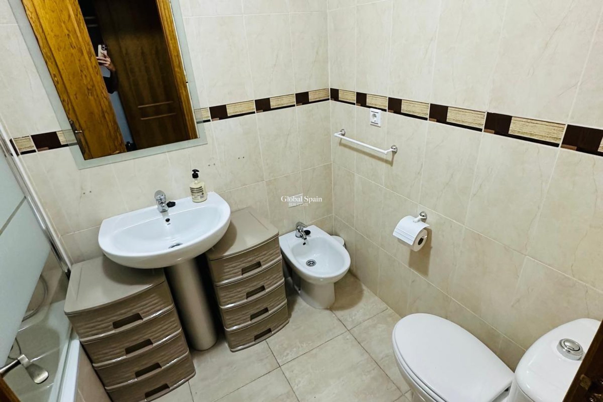 Wederverkoop - VILLA -
ORIHUELA COSTA - LOS BALCONES - LOS ALTOS