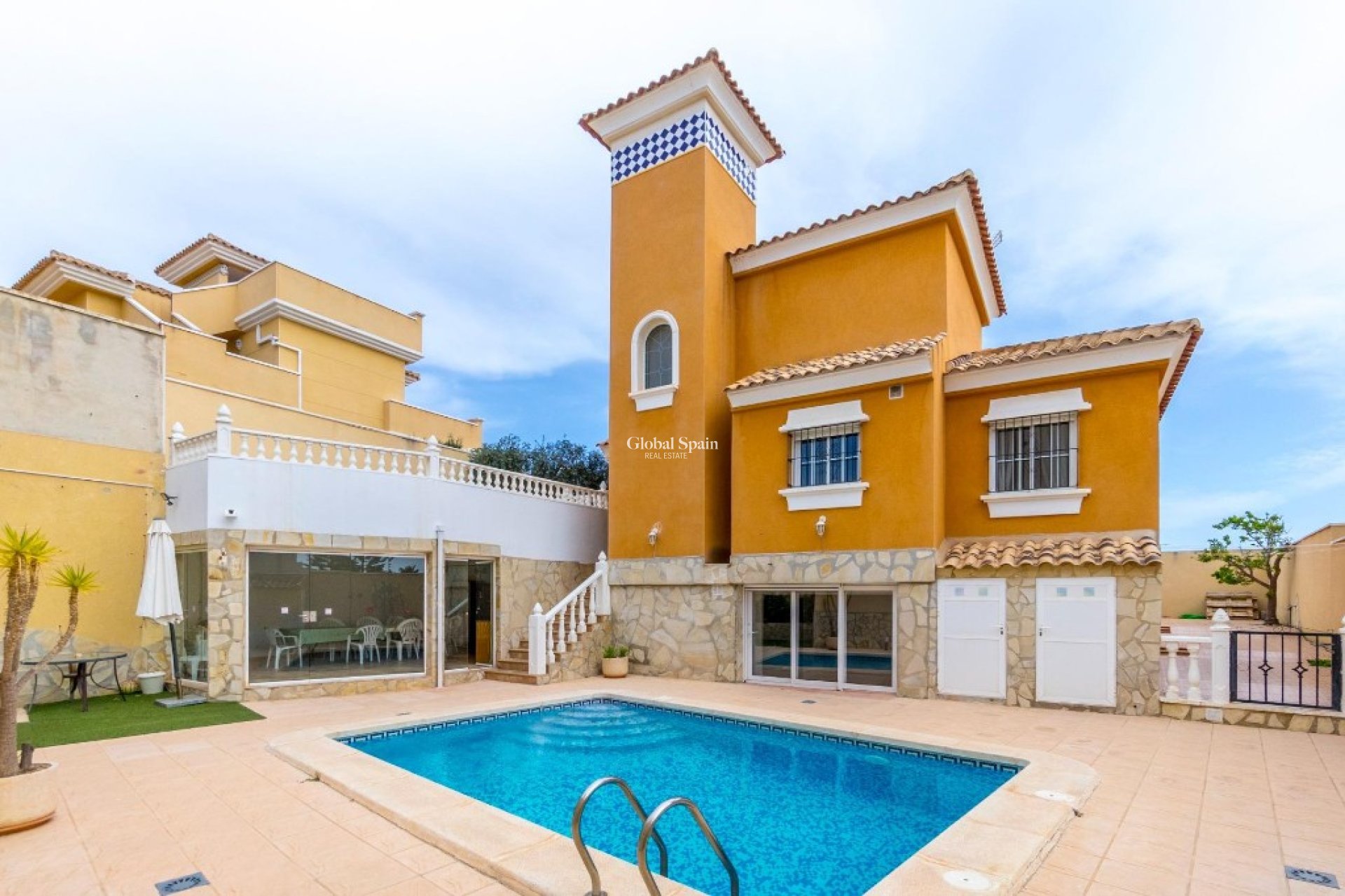 Wederverkoop - Villa -
ORIHUELA COSTA - Orihuela Costa
