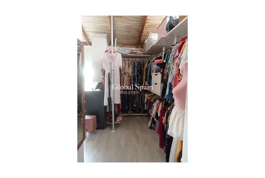 Wederverkoop - VILLA -
ORIHUELA COSTA - Playa Flamenca