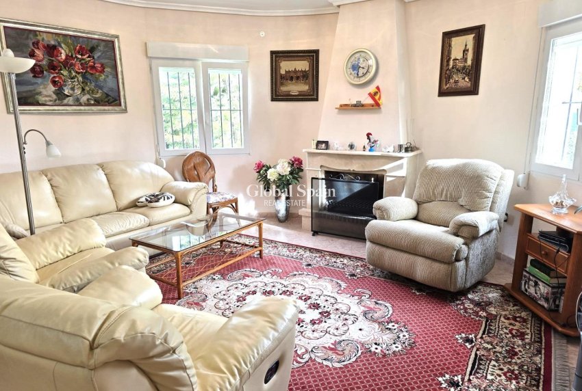 Wederverkoop - VILLA -
ORIHUELA COSTA - Playa Flamenca