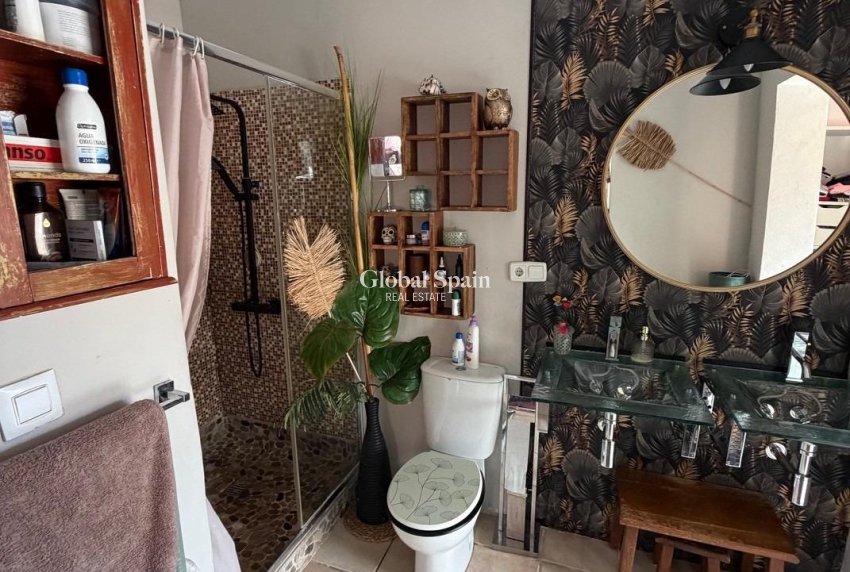 Wederverkoop - VILLA -
ORIHUELA COSTA - Playa Flamenca