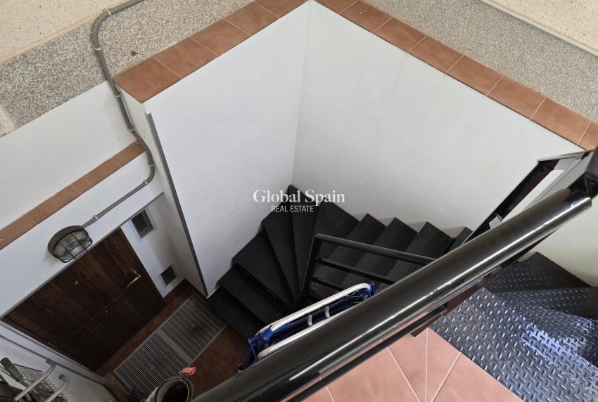 Wederverkoop - VILLA -
ORIHUELA COSTA - Playa Flamenca