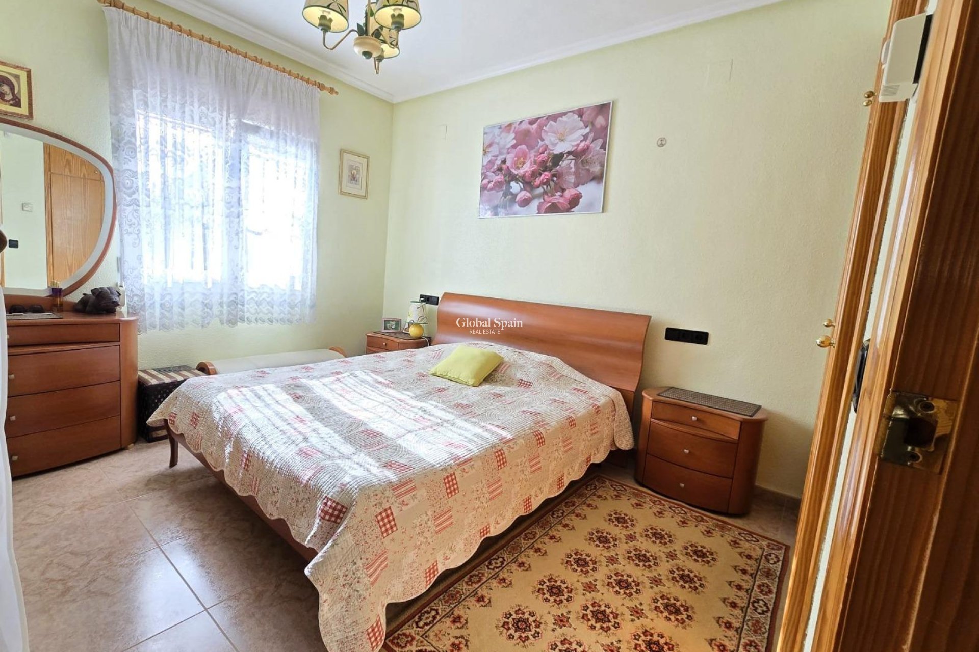 Wederverkoop - VILLA -
ORIHUELA COSTA - Playa Flamenca