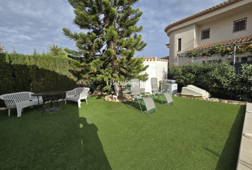 Wederverkoop - VILLA -
ORIHUELA COSTA - Playa Flamenca