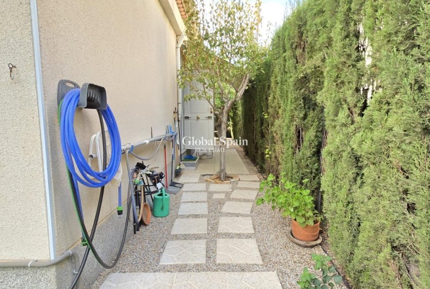 Wederverkoop - VILLA -
ORIHUELA COSTA - Playa Flamenca