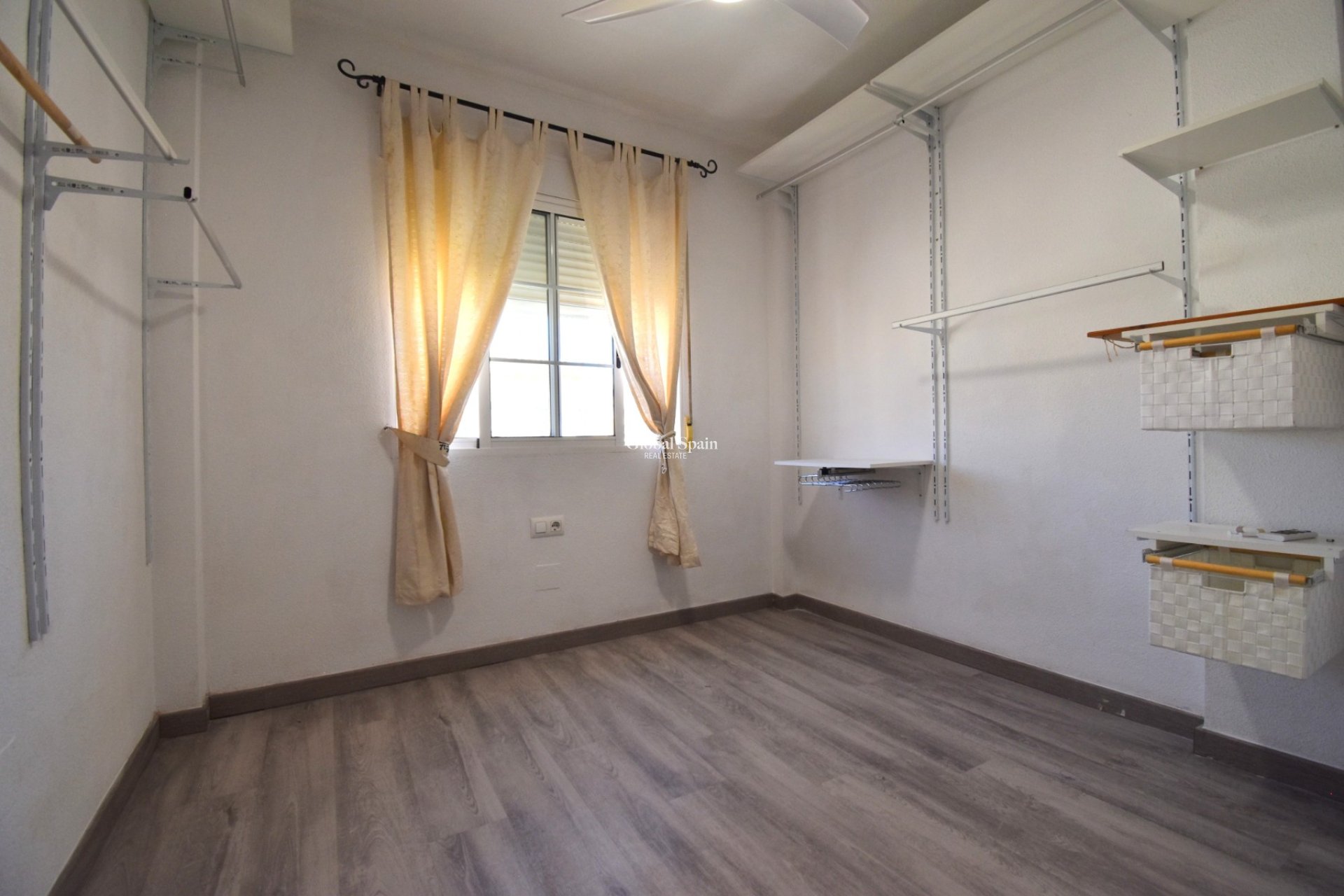 Wederverkoop - VILLA -
ORIHUELA COSTA - Playa Flamenca