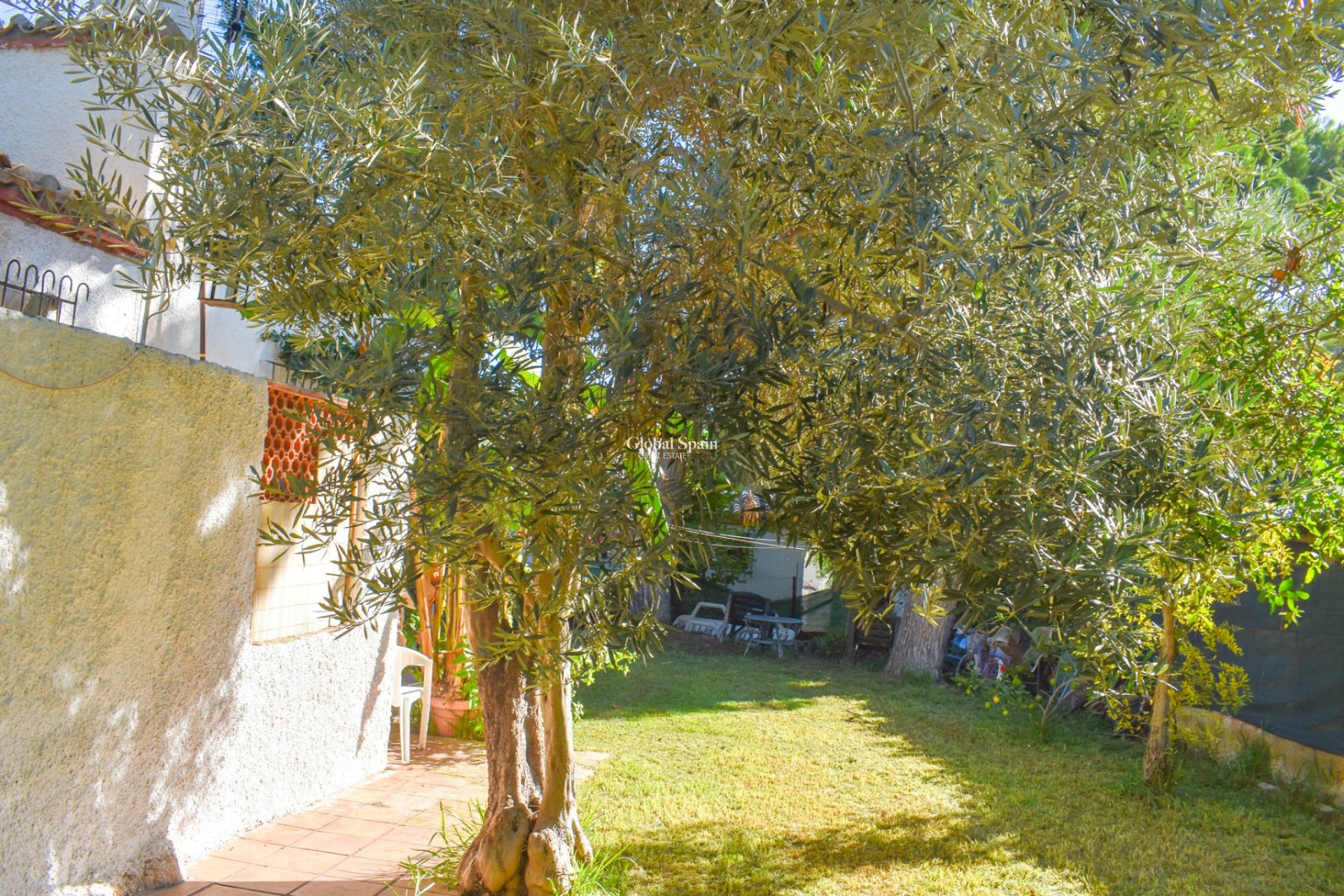 Wederverkoop - VILLA -
ORIHUELA COSTA - Punta Prima